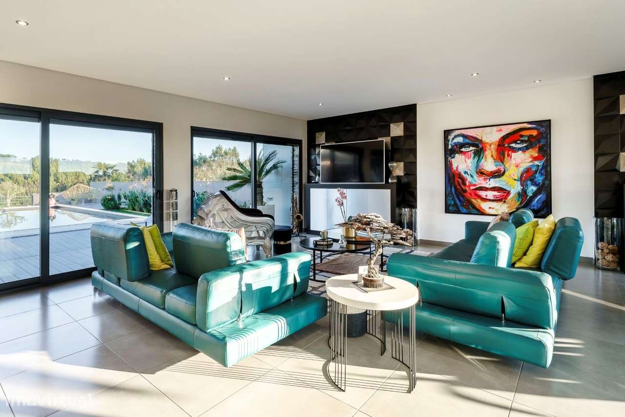 Moradia de autor, no campo junto ao Mar da costa oeste - Grande imagem: 5/15