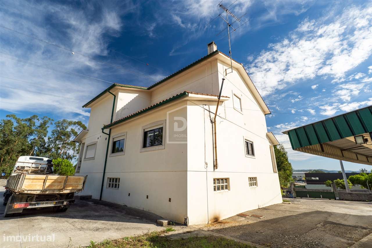 Zona Industrial Zicofa, Armazem, Escritorio, Moradia T4 - Grande imagem: 4/50