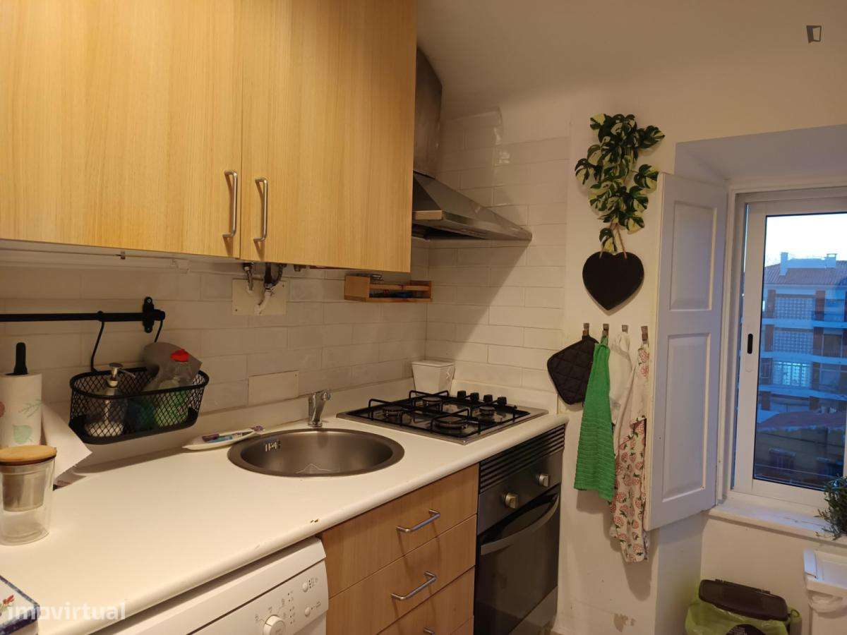 Quarto - localizado em Parede Lisbon - Grande imagem: 5/6