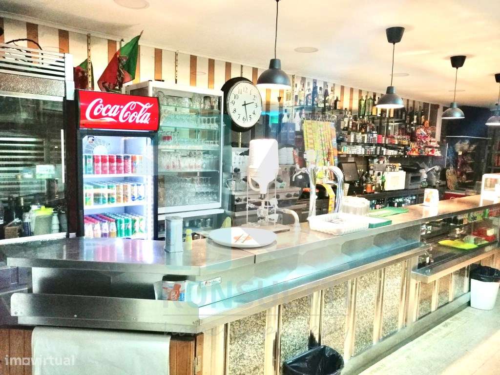 Restaurante/habitação -Damaia-5