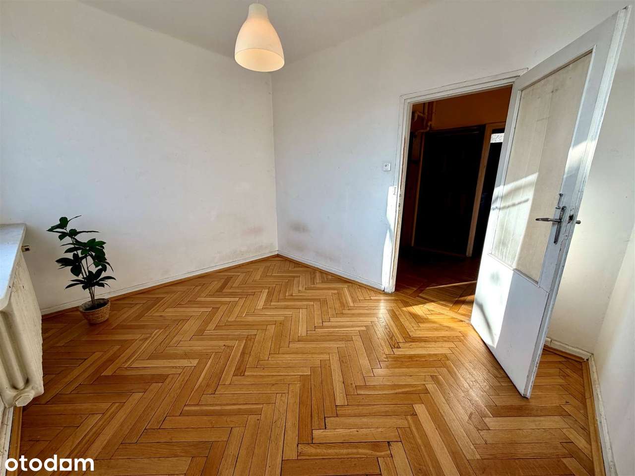 4 pokoje, osiedle Doły, do remontu, garaż-16