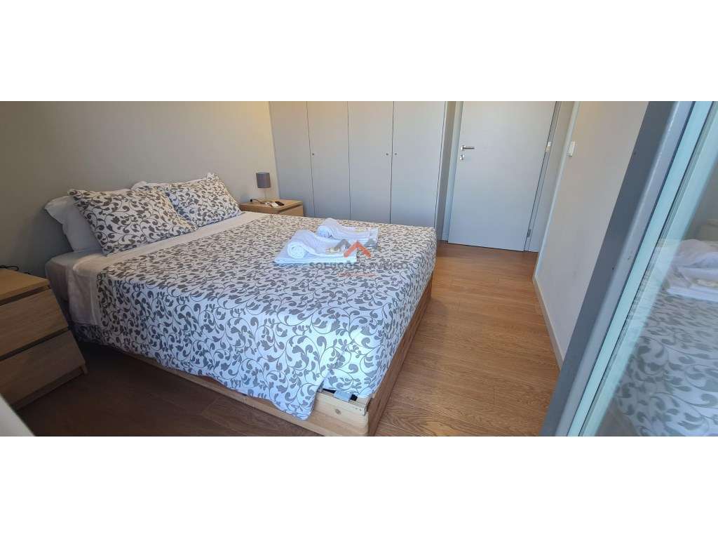 Apartamento T1 Mobilado e Equipado - Arrendamento - Grande imagem: 5/6