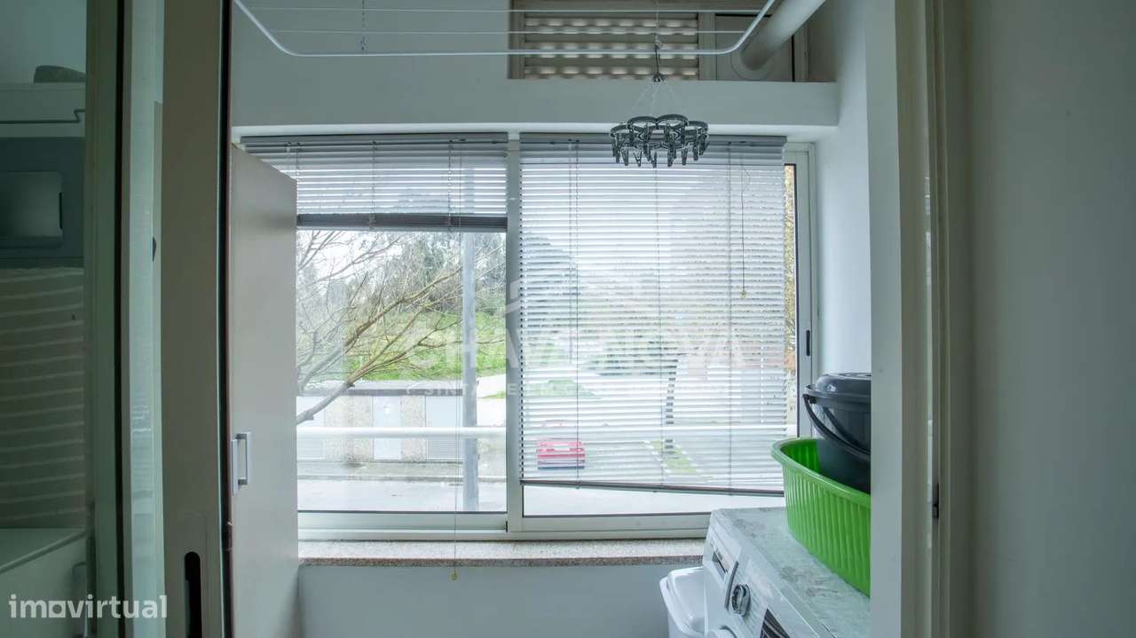 APARTAMENTO T2 - VILAR DE PARAÍSO - Grande imagem: 4/26