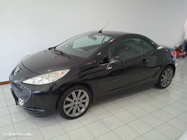 Peugeot 207 CC 1.6 HDi FAP Sport - 12