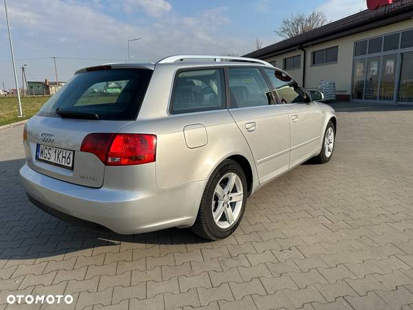 Audi A4 Avant 2.0 TDI - 11