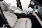 BMW Seria 5 525d xDrive Luxury Line - 28