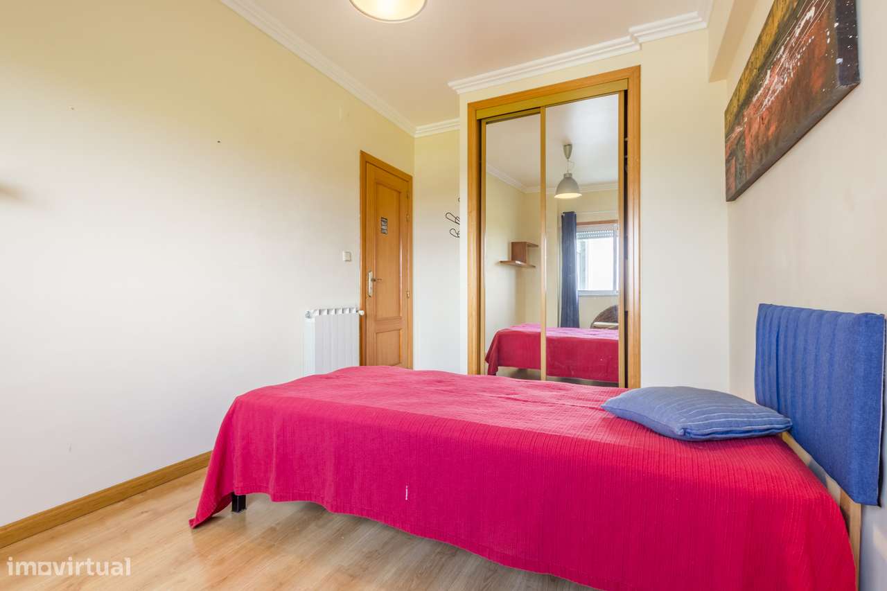 Apartamento T2 Duplex em Algueirão/Mem Martins, Sintra-14