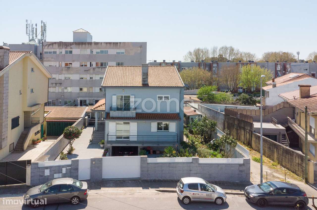 Moradia T4 individual em Custóias - Grande imagem: 4/57