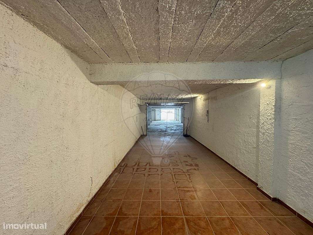 Garagem  para venda - Grande imagem: 2/6