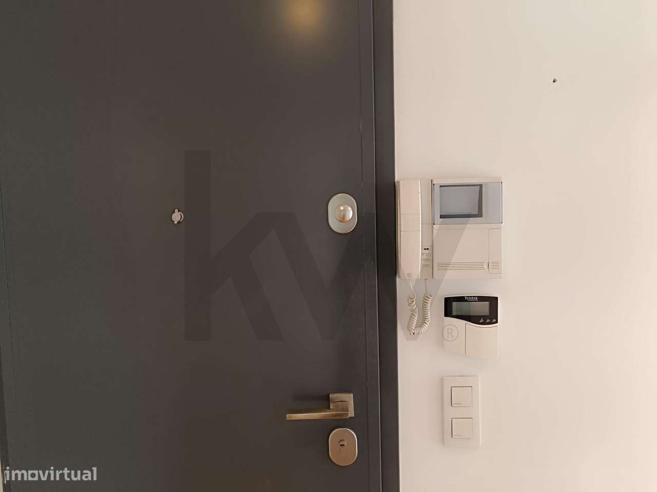 Excelente apartamento T2 no Martim Moniz - Grande imagem: 2/9