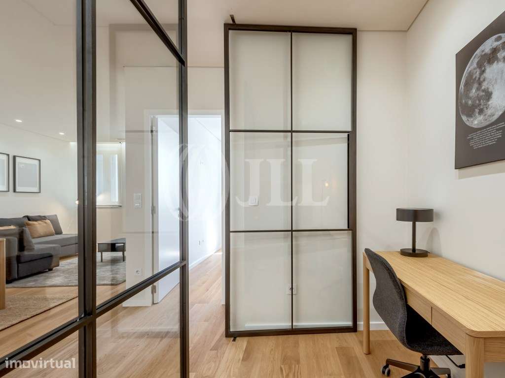 Apartamento T1+1, com varanda e estacionamento, em Matosinhos-12