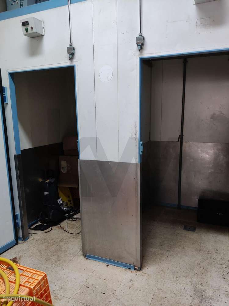 Loja na Alameda das Linhas de Torres - Grande imagem: 3/3