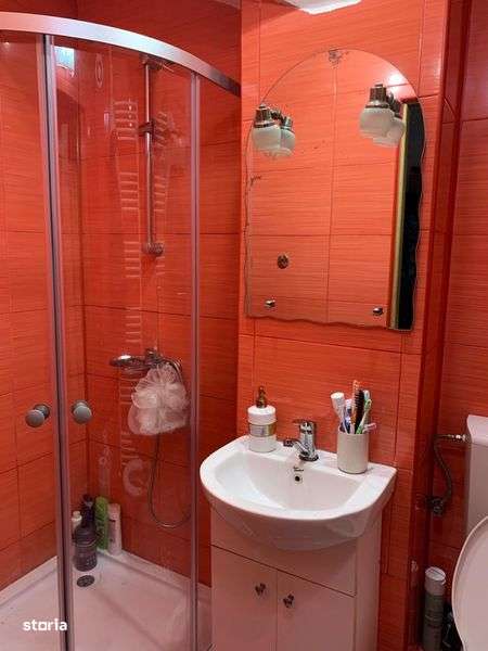 Vand apartament pe strada pomilor in reghin - Imagine principală: 4/7