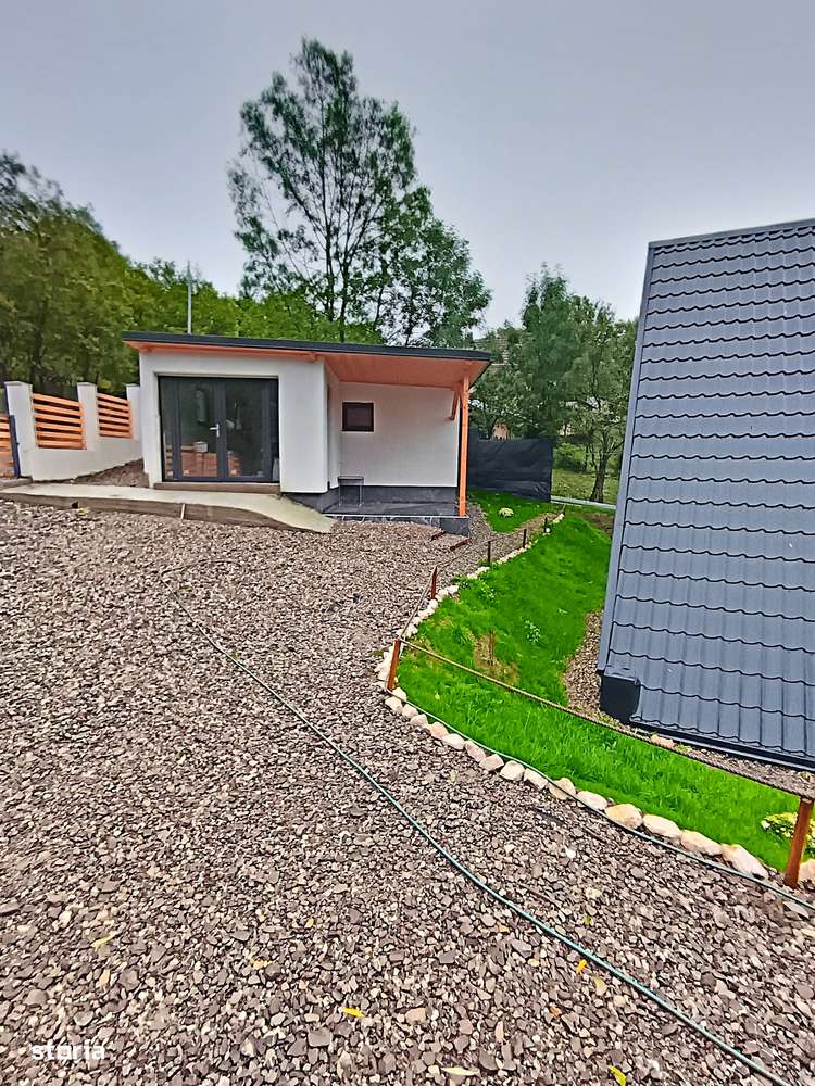 Două case de vacanță, Campina,O investiție inspirată - Imagine principală: 5/20