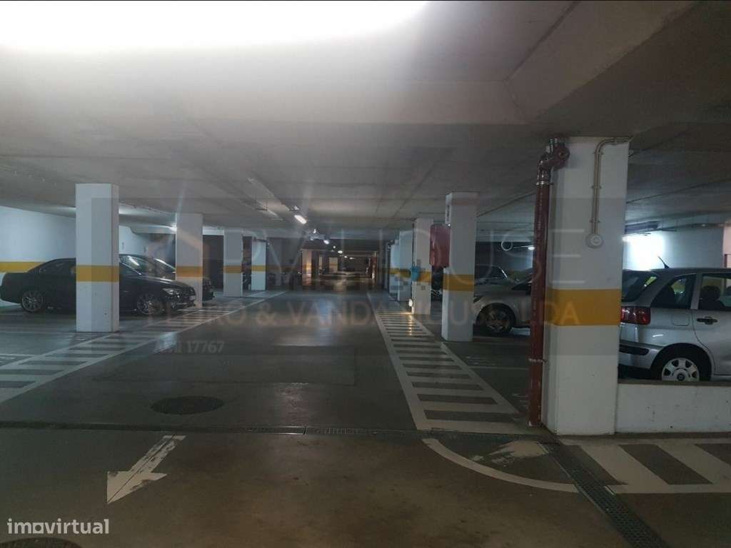 Apartamento T0+1 Avenidas Novas, Lisboa-19