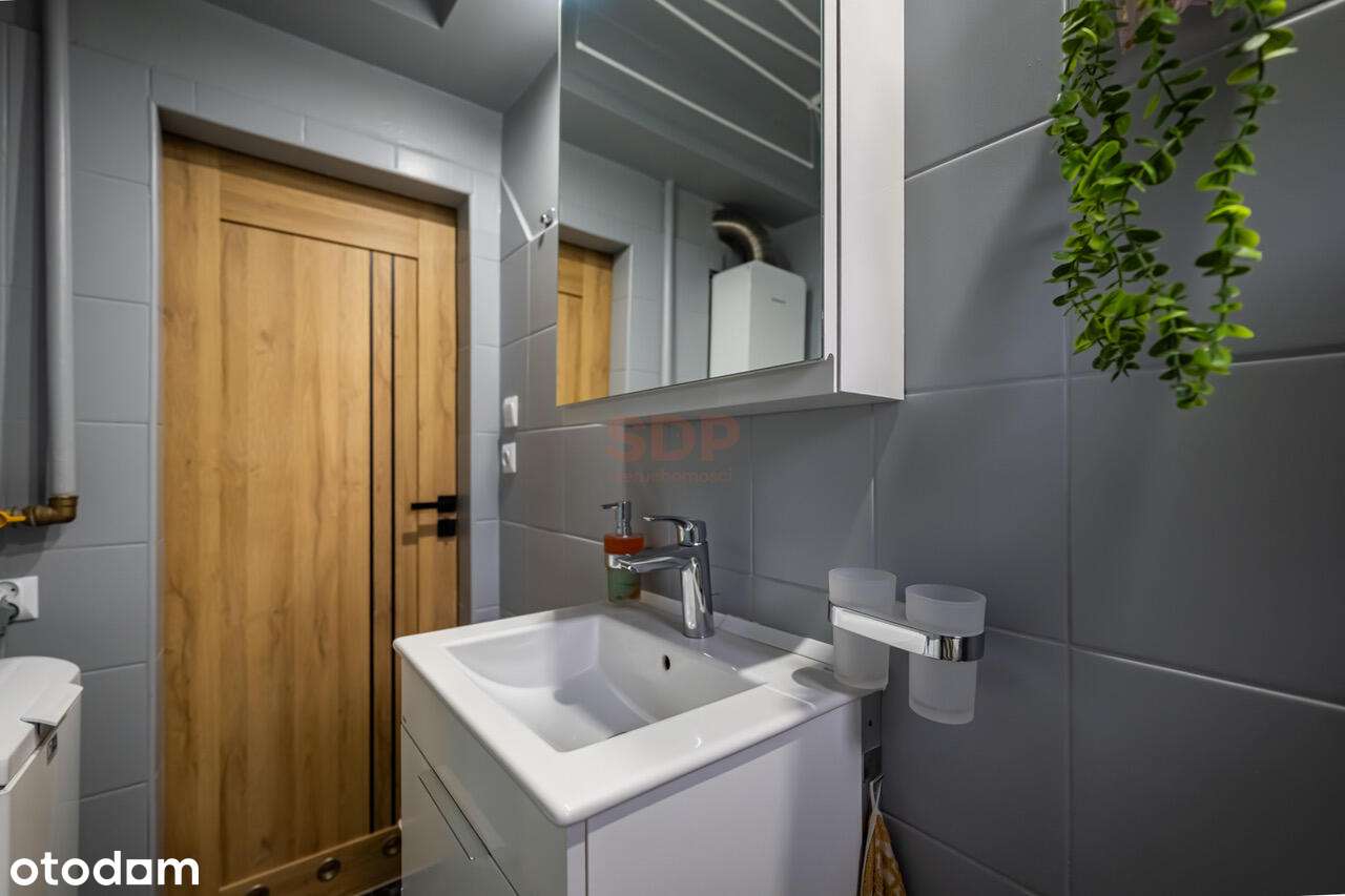 Ciche, dwupokojwe mieszkanie w niskiej zabudowie. - Pełny obrazek: 5/11