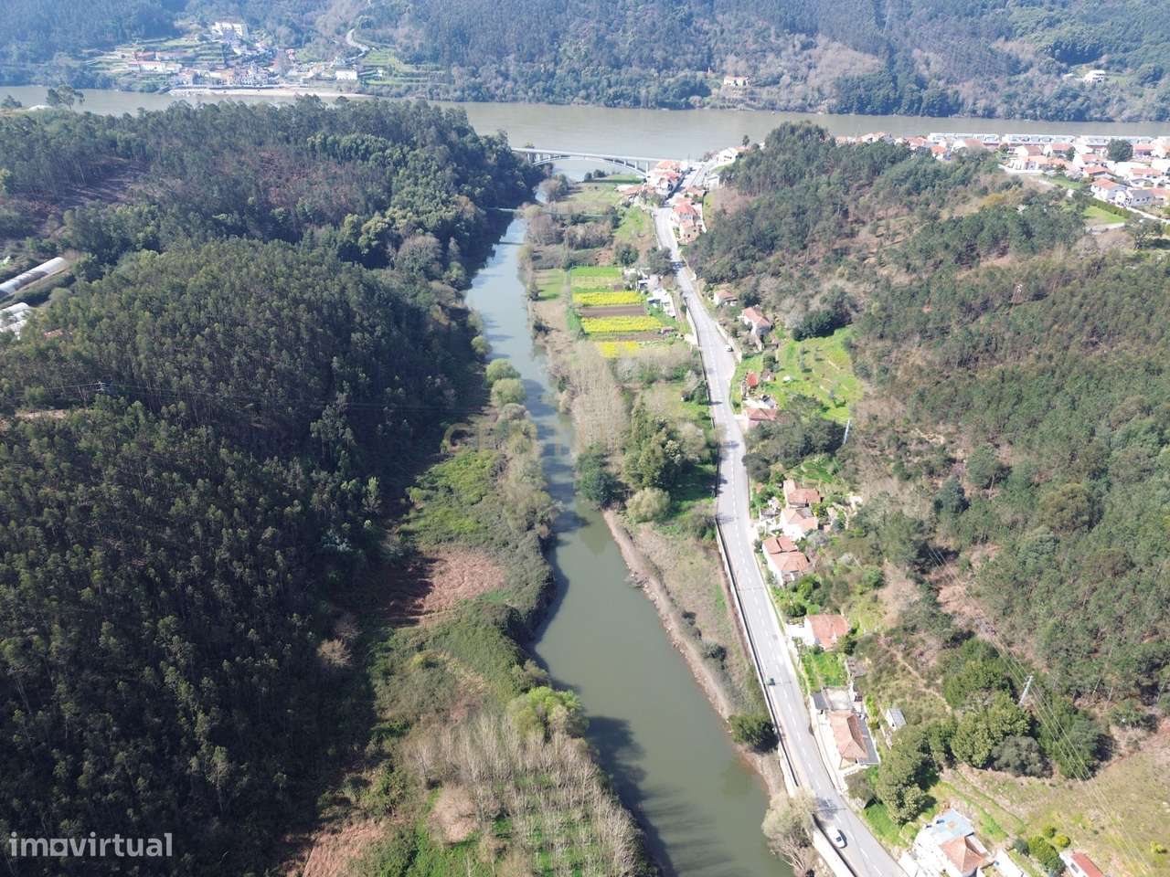 Lote de terreno em Zebreiros, Foz do Sousa, Gondomar - 610m² - Grande imagem: 3/8