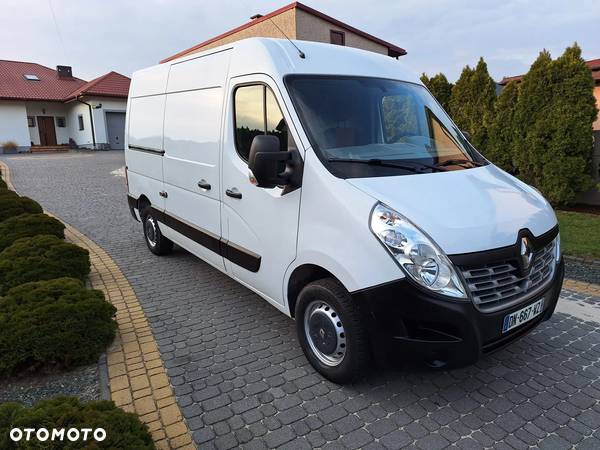 Renault Master - 1