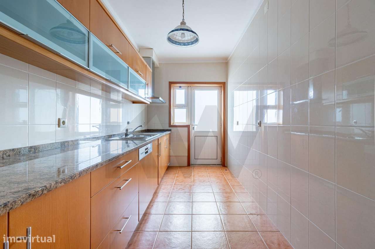 Andar de Moradia T3 em São João da Madeira - Grande imagem: 4/19