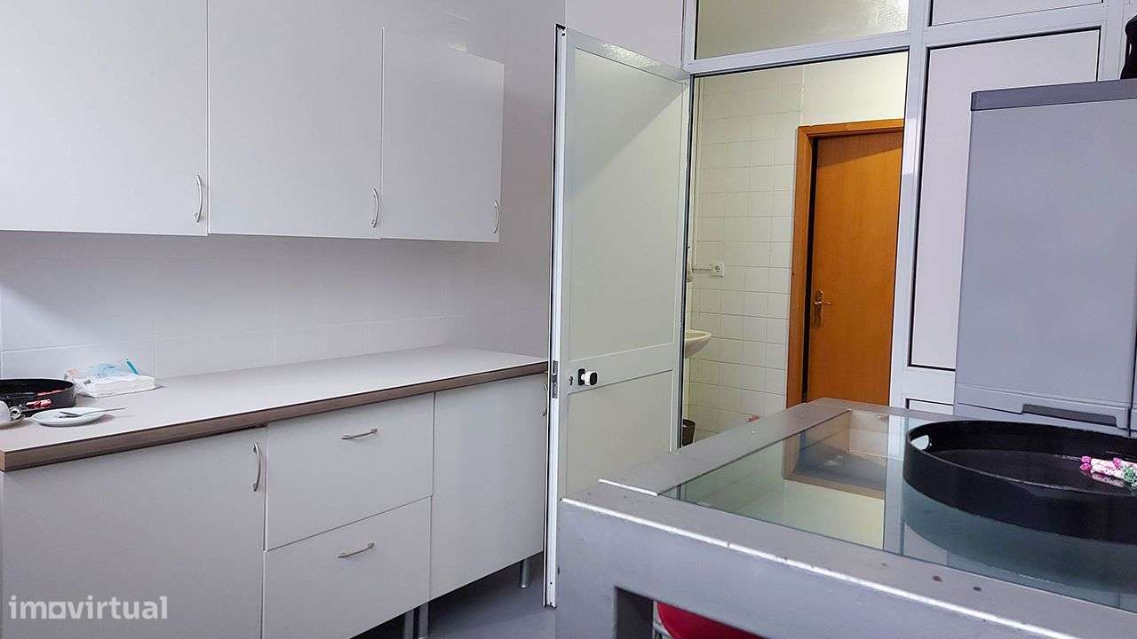 Pavilhão no Pq. Industrial das Sete Fontes, Braga-13