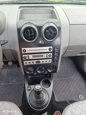 Ford Fusion 1.4 Ambiente - 18
