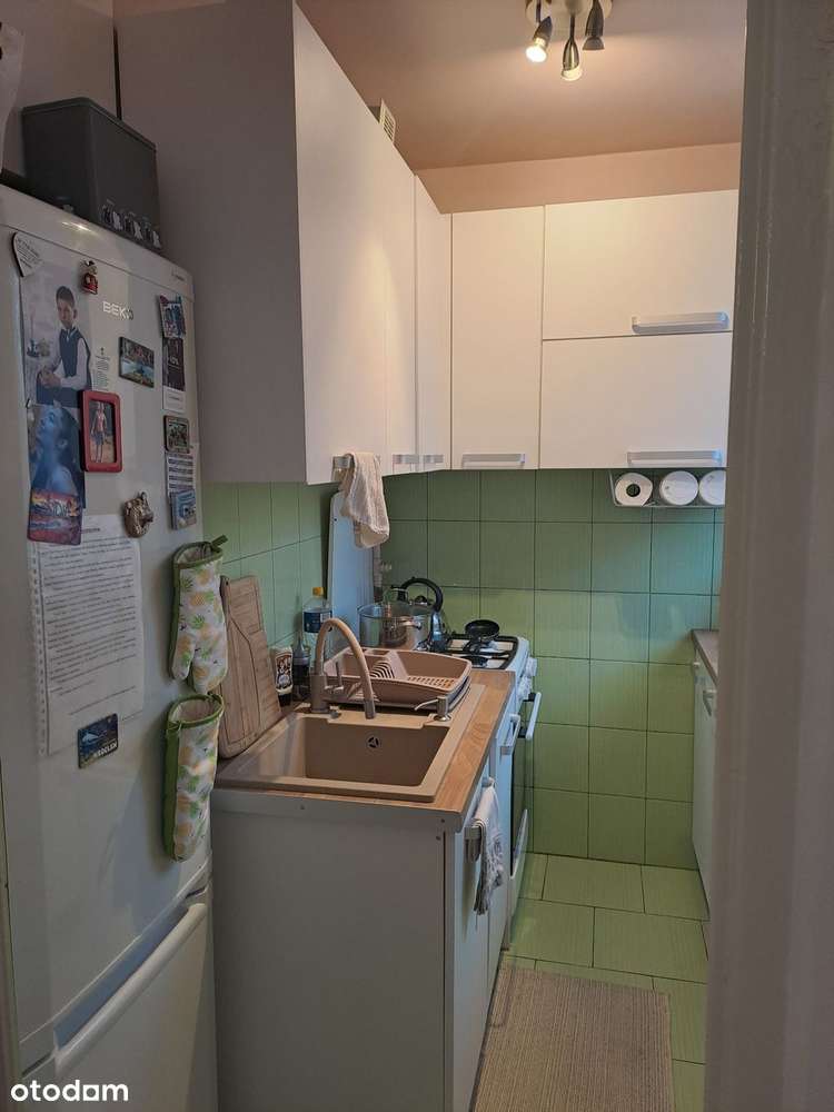 Bardzo ładna kawalerka na Dąbrowie , do wprowadzenia, do negocjacji-7