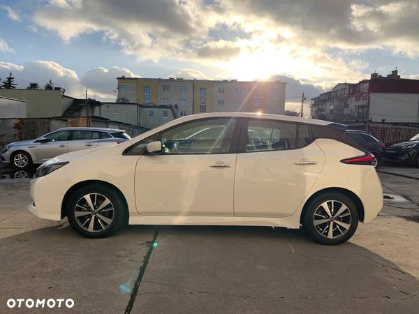 Nissan Leaf 39 kWh Acenta - 2