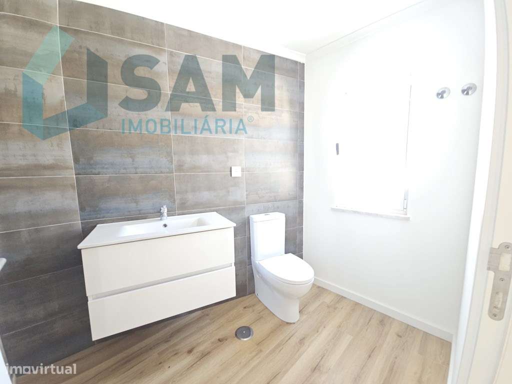 Moradia térrea com piscina Torre Vedras-15