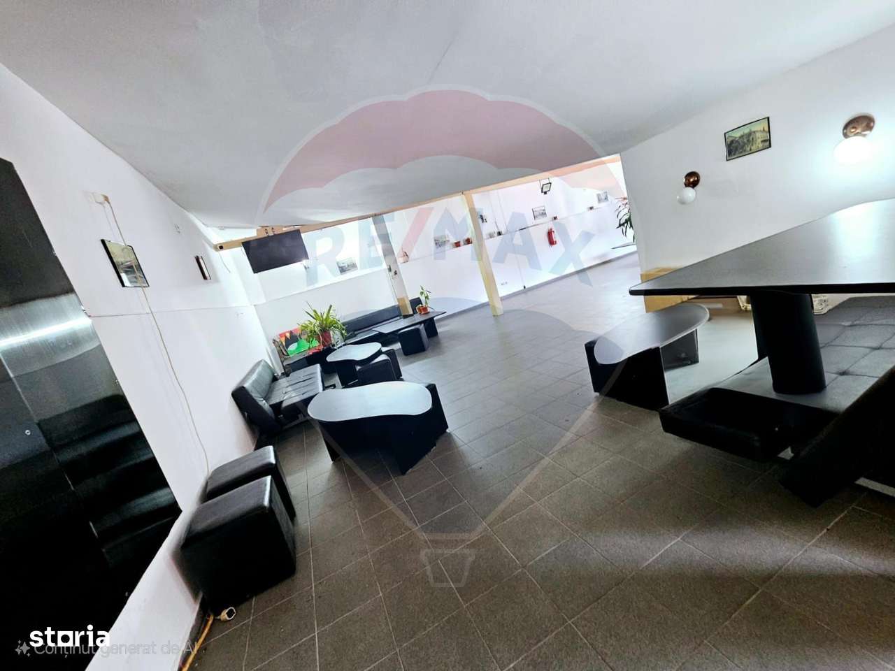 Spațiu comercial de 904mp de închiriat în zona Central - Imagine principală: 1/20