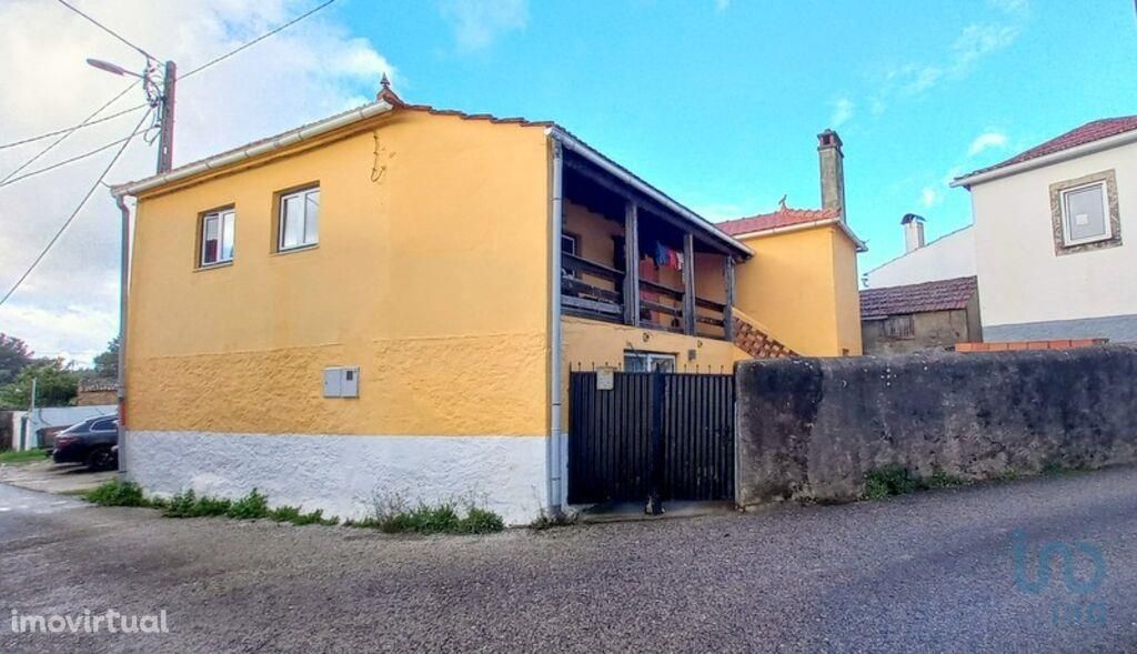 Casa / Villa T6 em Leiria de 120,00 m2