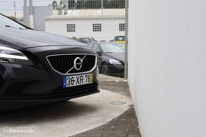 Volvo V40 2.0 D3 Momentum - 21