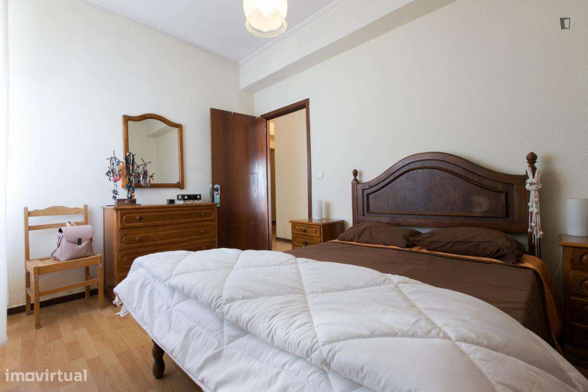 Apartamento com 1 quartos - localizado em Massarelos Porto - Grande imagem: 3/8