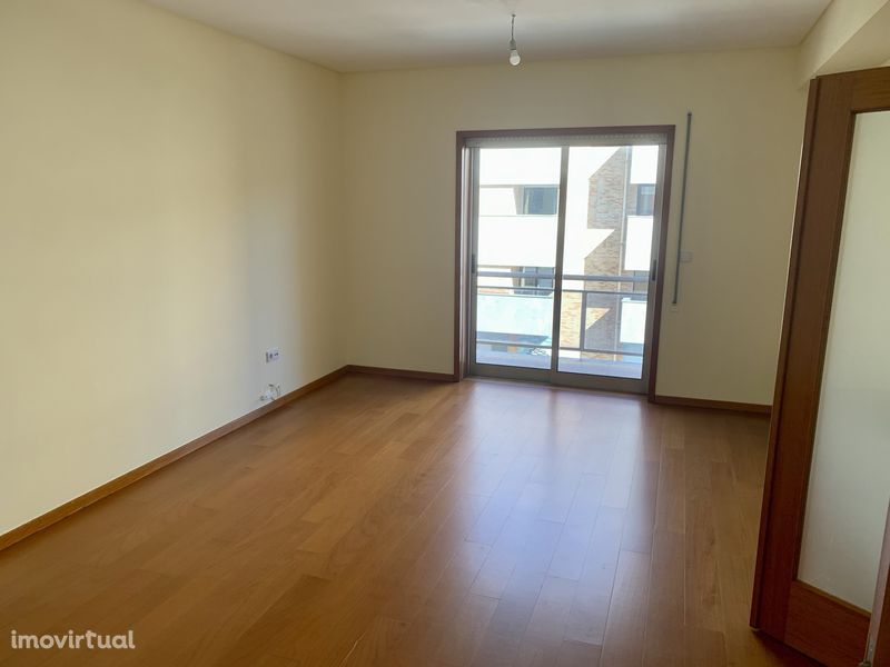 Apartamento T3 em Nogueiró