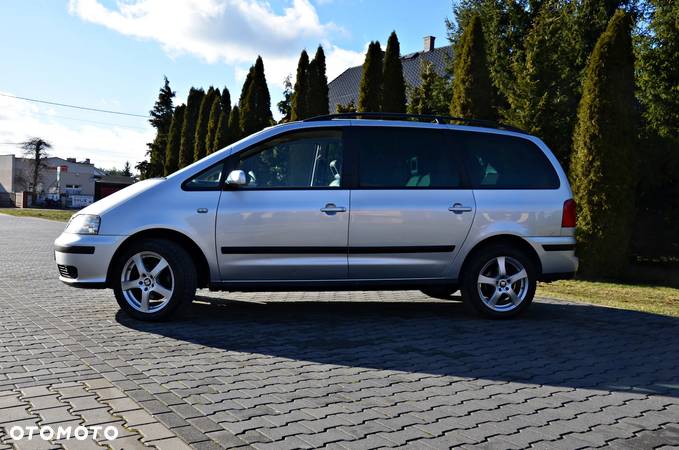 Seat Alhambra 2.0 TDI Reference - 15