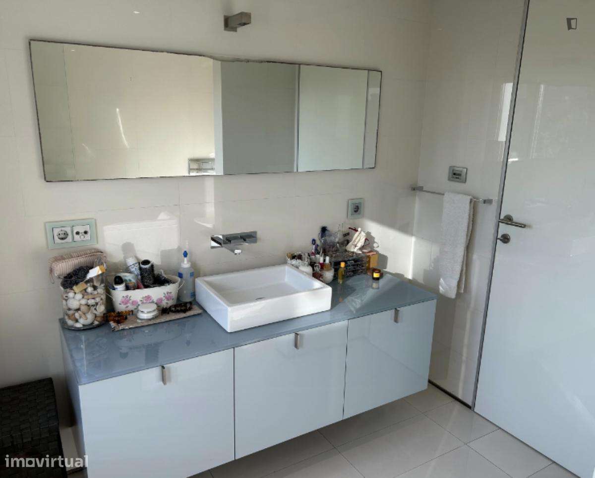 Quarto - localizado em Entrecampos Lisbon - Grande imagem: 4/5