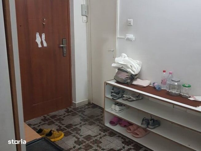 Apartament 4 camere. 1 Decembrie 1918, Ozana.-2