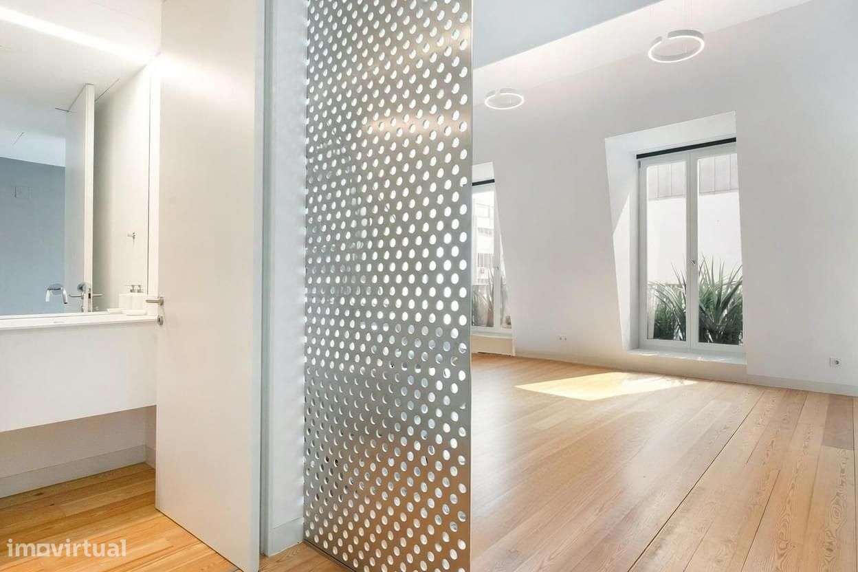 Apartamento T1 com estacionamento, Avenida da Liberdade, Lisboa - Grande imagem: 2/27