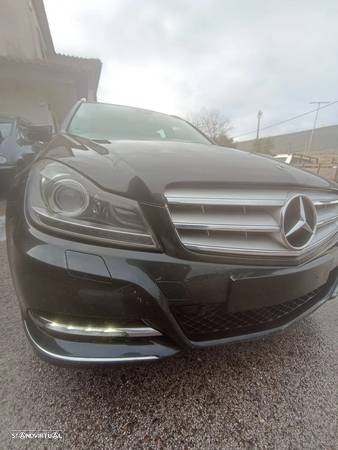 Mercedes W204 carrinha ano 2012 - 3