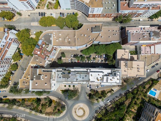 Apartamento T2 - Oportunidade Única a 5 Min da Praia da Rocha!-34