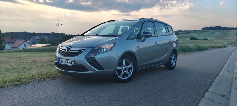 Opel Zafira C (2011-2019) Tourer 2.0 CDTI ecoFLEX Start/Stop Innovation 2015