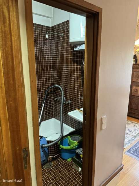 Apartamento T5 na Rua do Campo Alegre-23