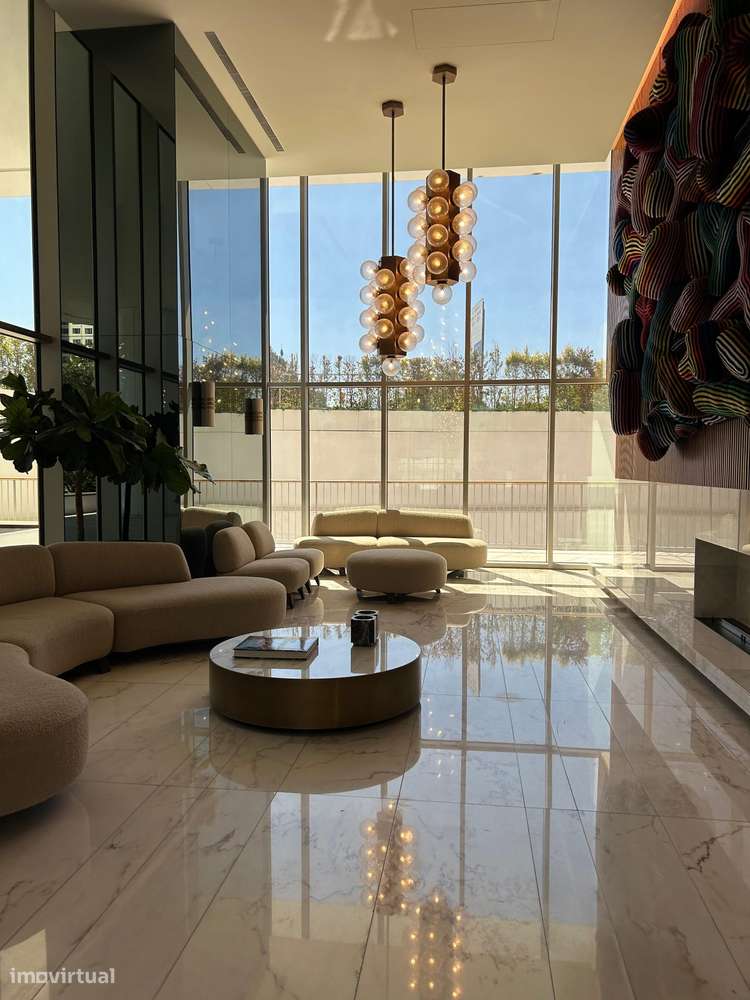 Arrendamento T2 Luxoso - Infinity Tower Campolide - Grande imagem: 3/17