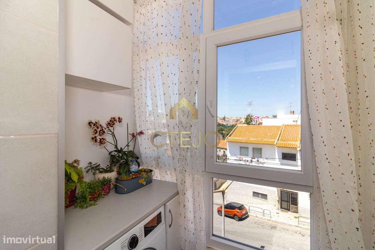 Apartamento T2 na Bobadela-14