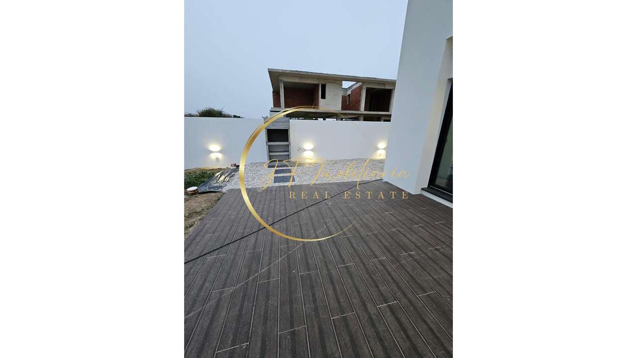 Moradia NOVA T4 em Santa Joana - Grande imagem: 3/14