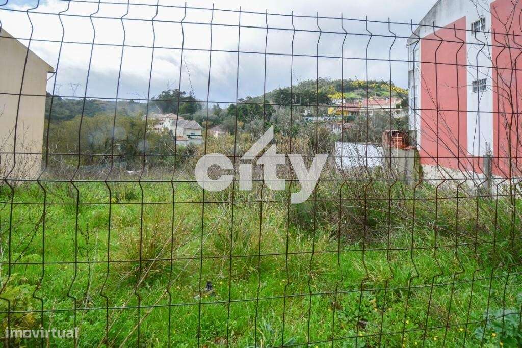 EXCELENTE TERRENO DE 566 M2, EM A-DA-BEJA, PROXIMO AO UBBO - Grande imagem: 4/16