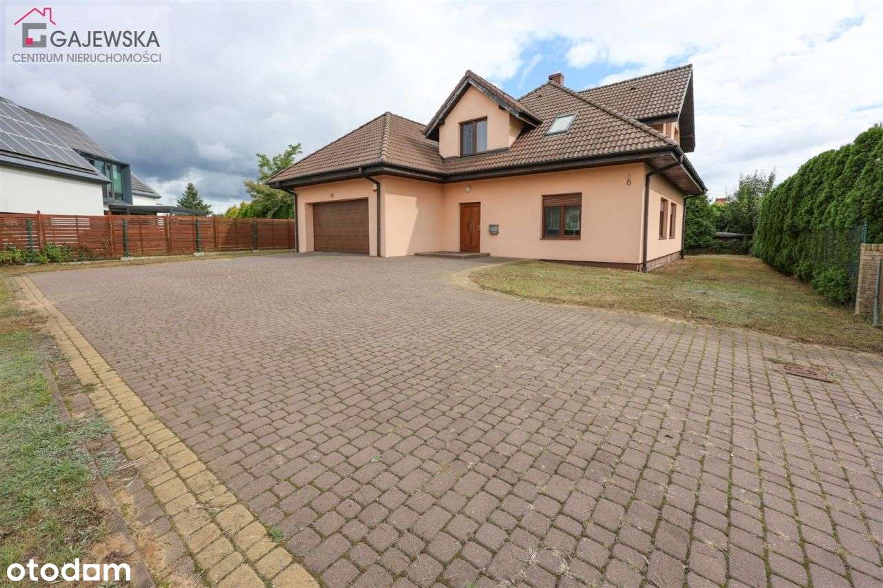 Dom na sprzedaż, 6 pokoi, 174 m², Piła