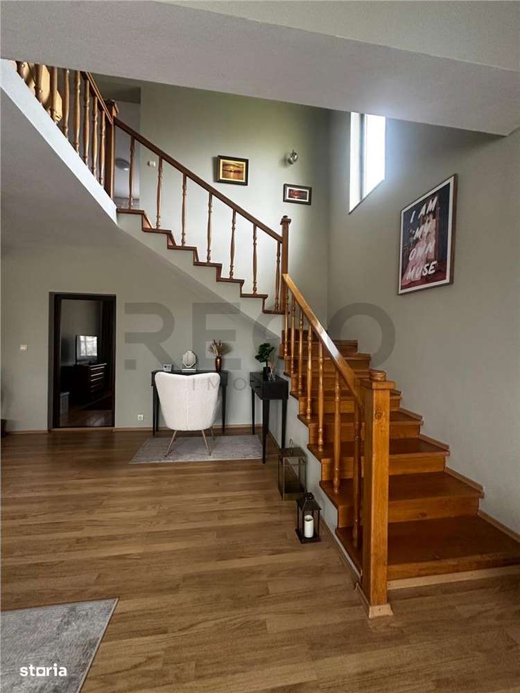 Reco Casa cu etaj in Beius - Imagine principală: 4/14