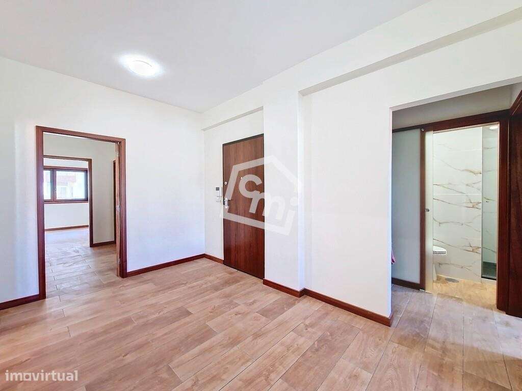 Venda de T3 na Marginal de Matosinhos com Garagem-21