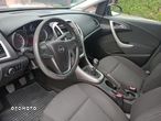 Opel Astra 1.4 Turbo Design Edition - 28
