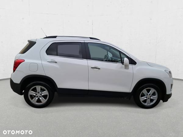 Chevrolet Trax 1.6 LS - 4